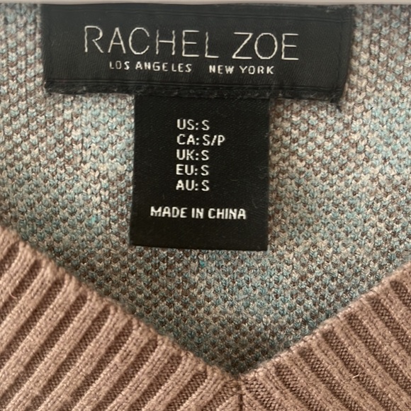Size small comfortable blue and tan print sweater - Picture 3 of 3